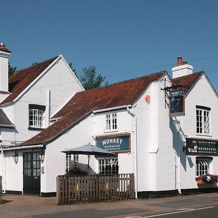 Monkey Brewhouse Hotel Lymington Kültér fotó