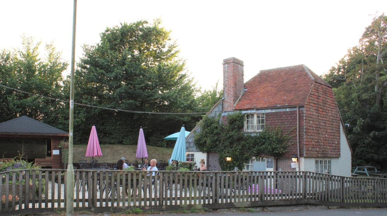 Monkey Brewhouse Hotel Lymington Kültér fotó