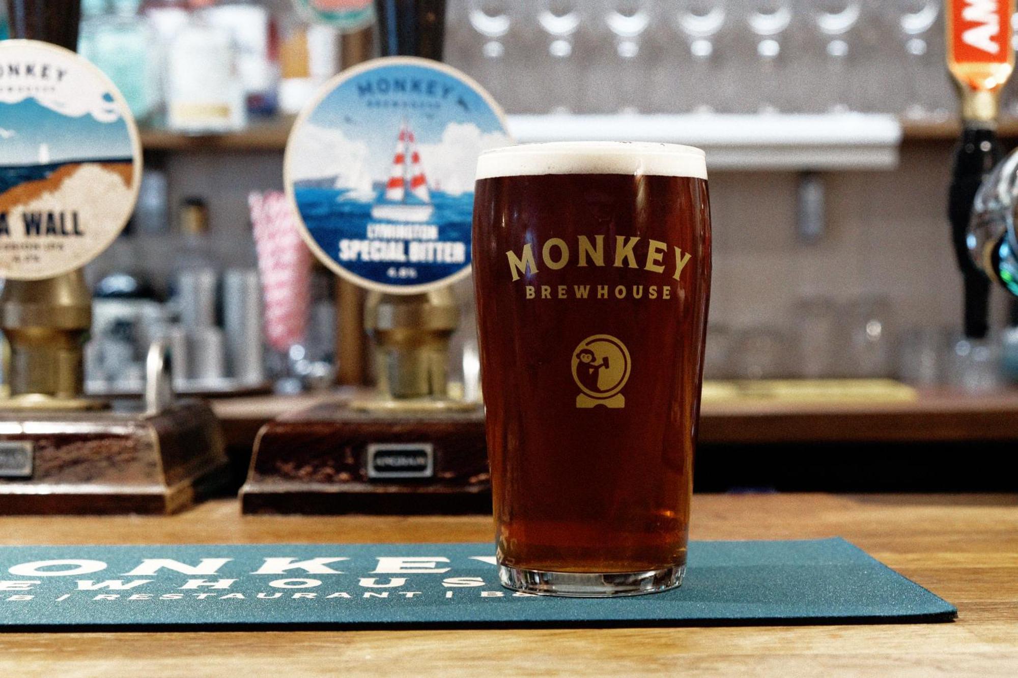Monkey Brewhouse Hotel Lymington Kültér fotó